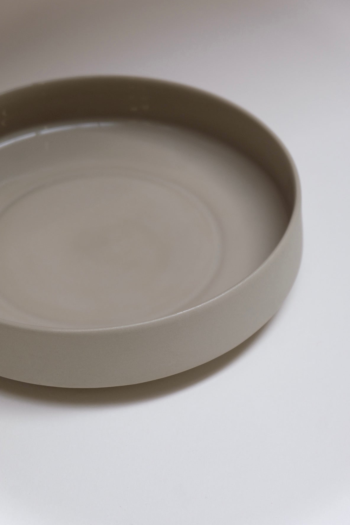 Plate - Soft Gray